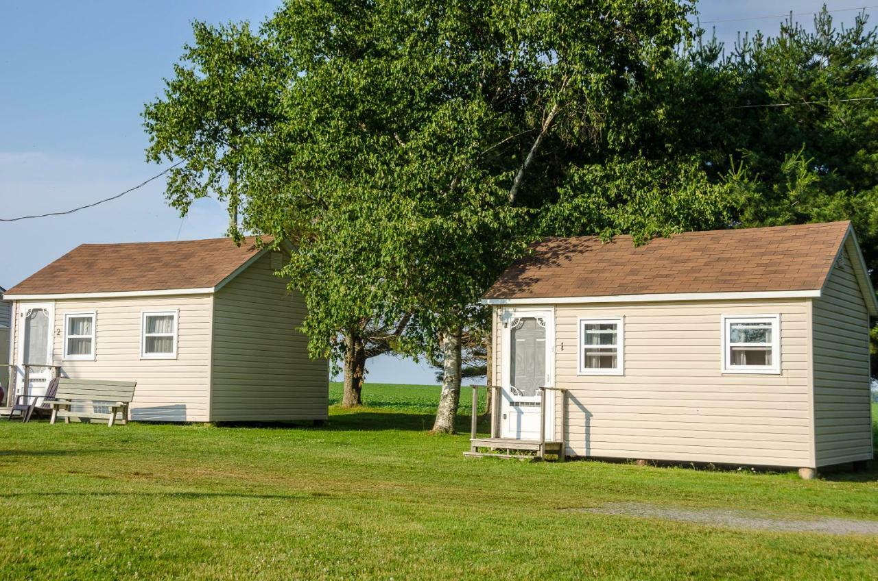 Rachel'S Motel And Cottages Surrey Exteriör bild